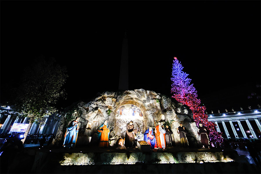 Pope Marks 800th Anniversary Of Nativity Scene, Asks Prayers For Holy ...