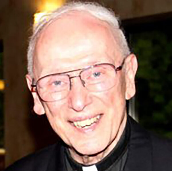 Jesuit Father James O’Brien, a former Loyola Blakefield instructor, dies at 96