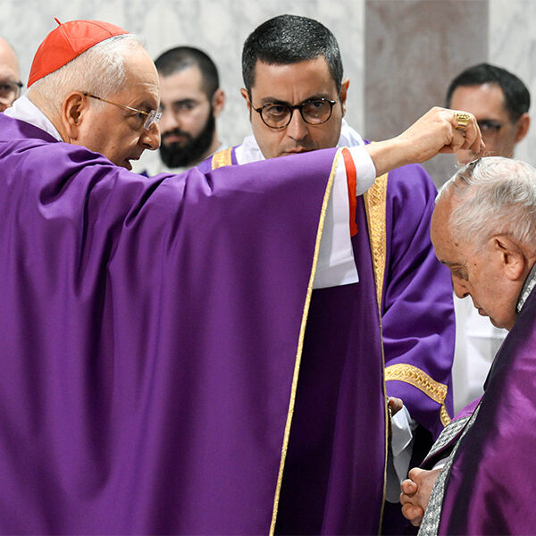 Pope: During Lent, leave appearances aside and listen to God