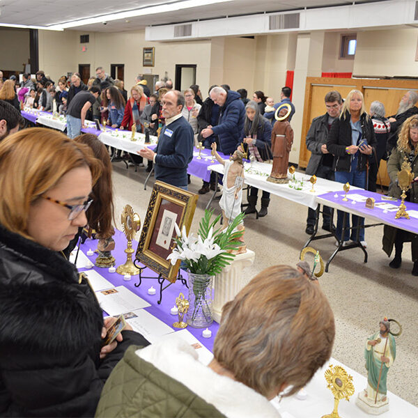Exhibit of 200 relics at New Jersey oratory is a special gift during Lent for many faithful