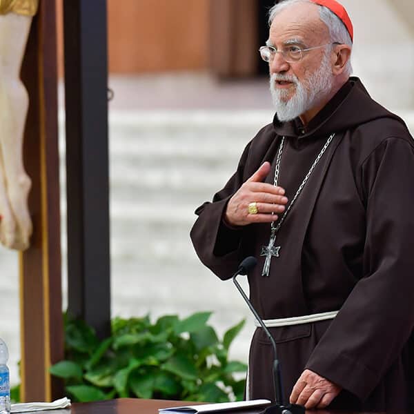 Papal preacher: Hope helps ‘crippled’ hearts rise up, leap for joy