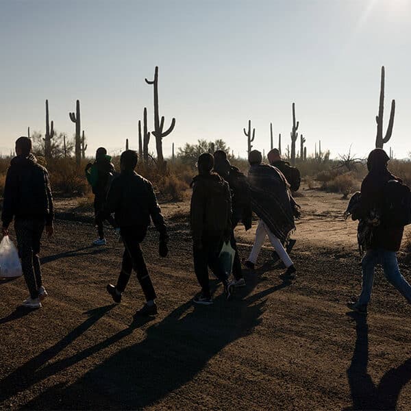 Arizona governor rejects bill making it a state crime to cross its international border