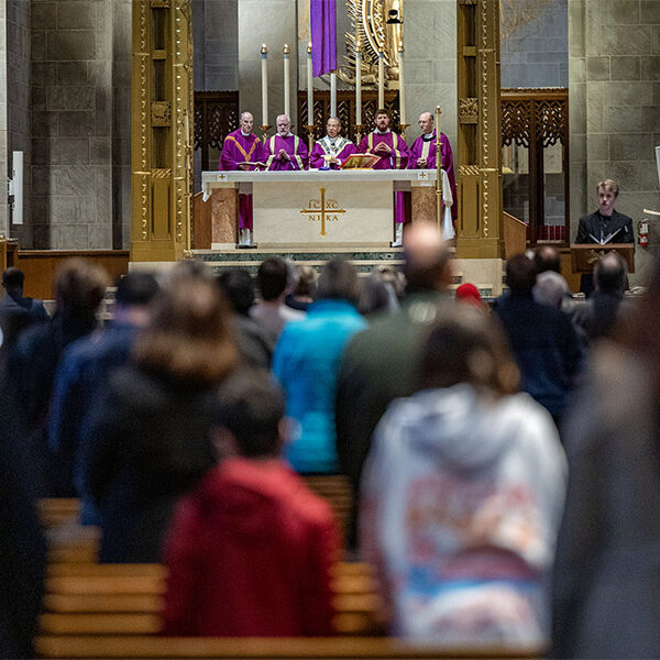 Catholic community gathers in prayer, offers support to those affected by bridge collapse