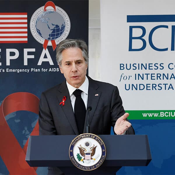 Spending bill grants PEPFAR one-year extension