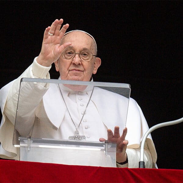 Zelenskyy, Ukrainian church, respond to pope’s call for negotiations