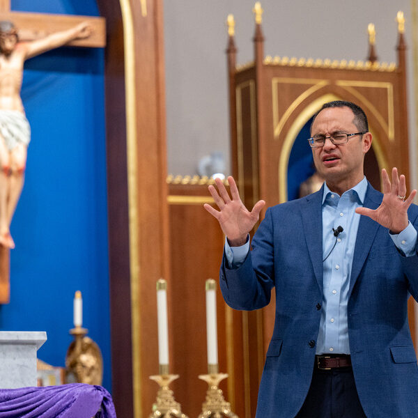 More than 600 men urged to ‘mind the gap’ at Catholic men’s conference