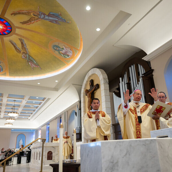 Archbishop Lori reconsecrates renovated Cockeysville church