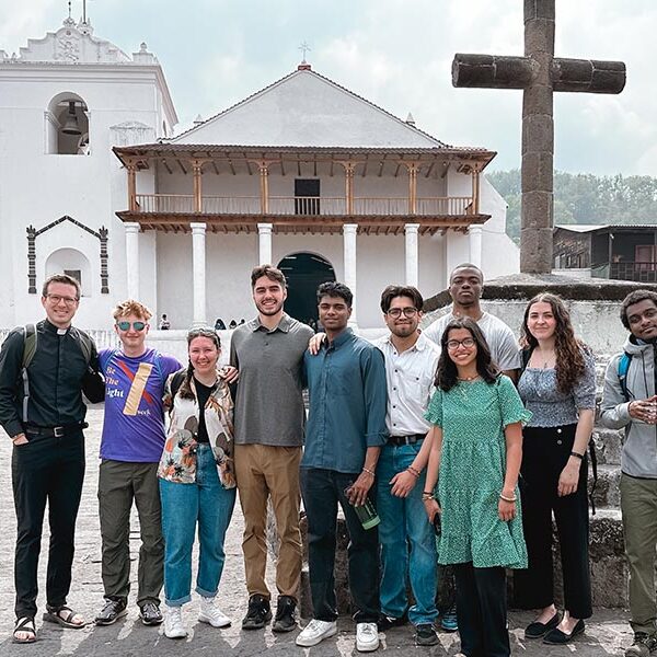 Catholic UMBC students immerse themselves in service during mission to Guatemala