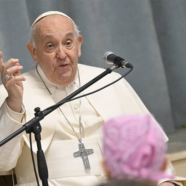 Pope plans to travel to Asia in September, Vatican confirms