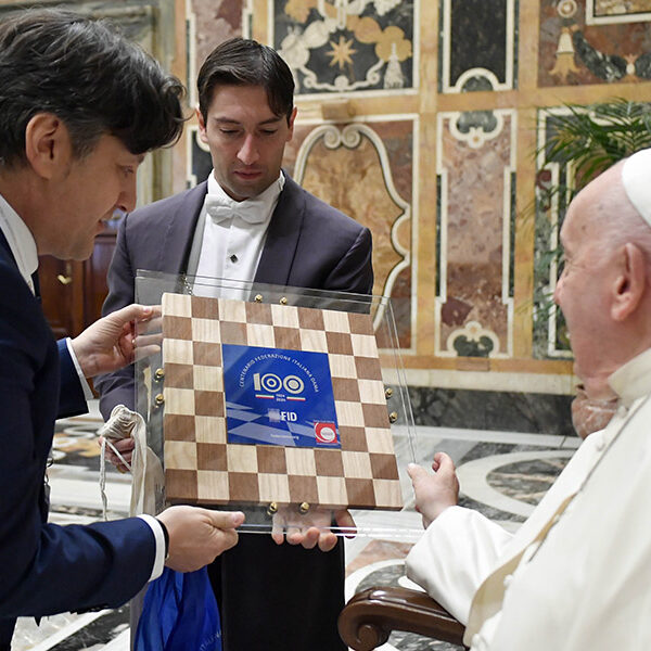 Pope suggests playing checkers to keep the mind sharp