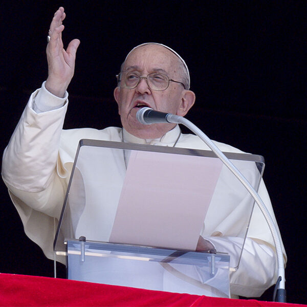 Pope pleads for military restraint in the Middle East