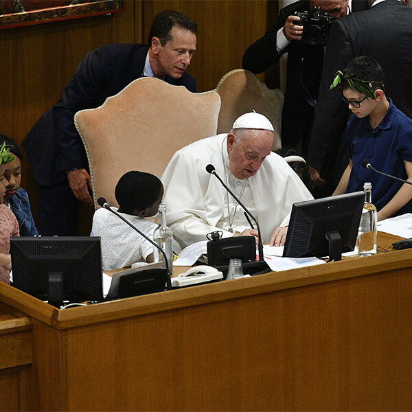 Peace in politics, in the world starts in people’s hearts, pope says