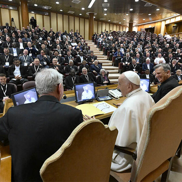 Pope calls pastors to be ‘missionaries of synodality’