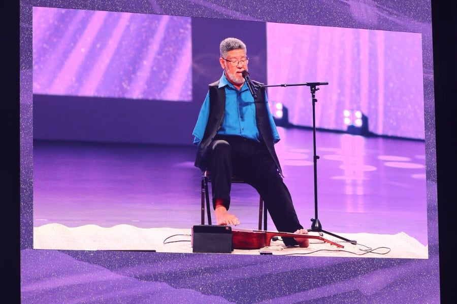 Congress’s Day 3 invites Catholics to find God’s healing in the Eucharist, share it with others