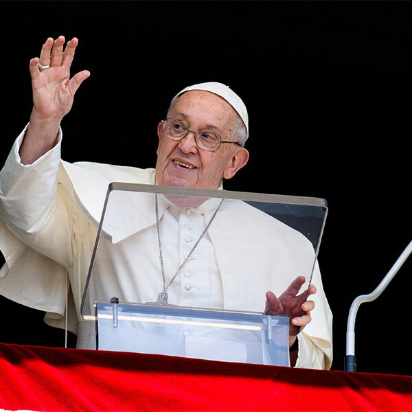 Pope appeals for end to weapons’ production, for solidarity with the elderly