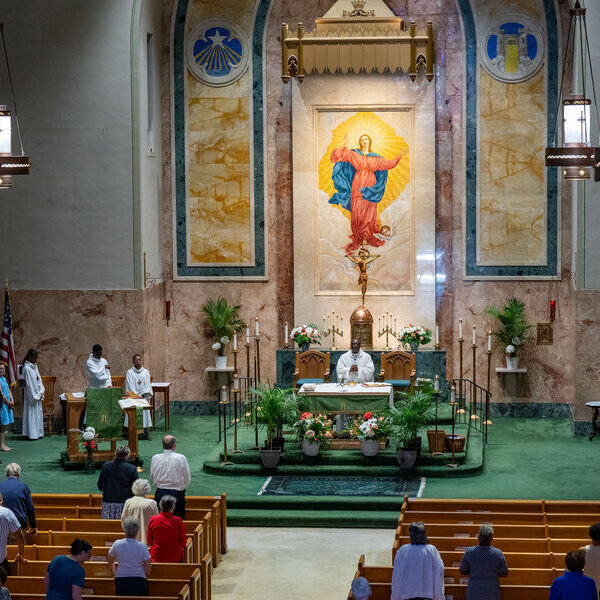 10 reasons we ‘have to’ go to Mass