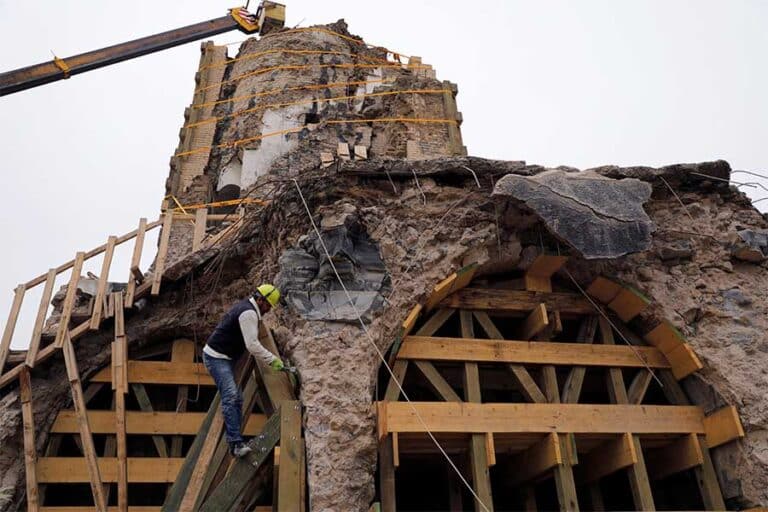 Iraq Church Ten years after Islamic State group's invasion, church is 'still alive ...