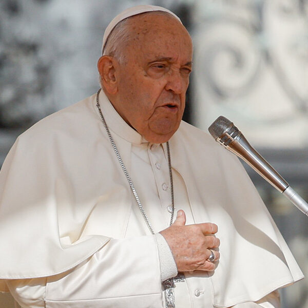 Stop wars ‘while there is still time,’ pope says