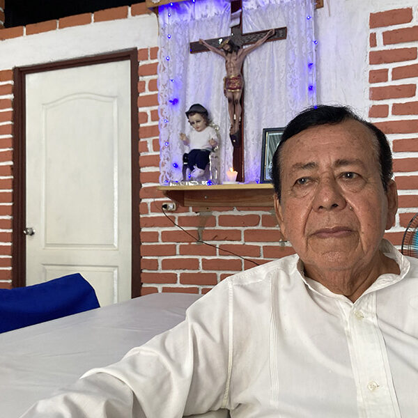 Mexican lay couple help migrants amid rising dangers, difficulties