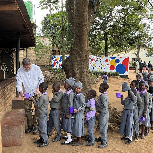 Feeding 2.4 million schoolchildren every day with Our Lady as his ‘boss’