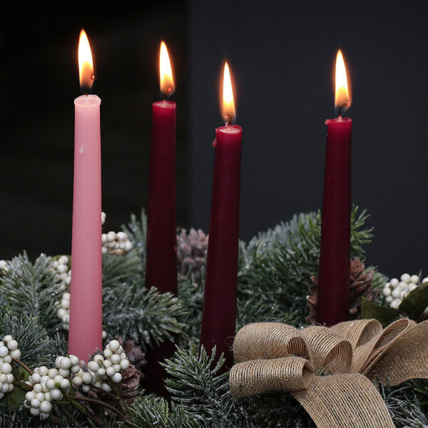 13 traditions for keeping an Advent attitude