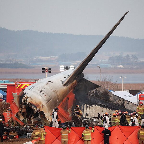 Pope Francis prays for families of those who perished in South Korean plane crash