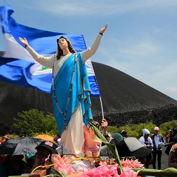 Pope, Central American Catholics pray for Nicaragua