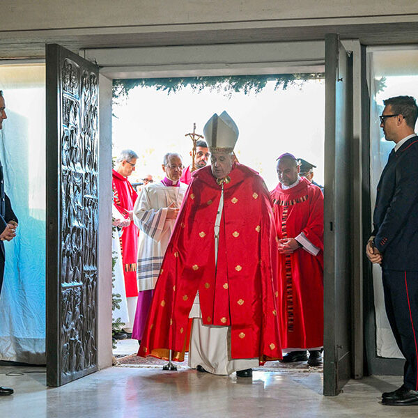 Don’t lose hope, pope says as he opens Holy Door at Rome prison