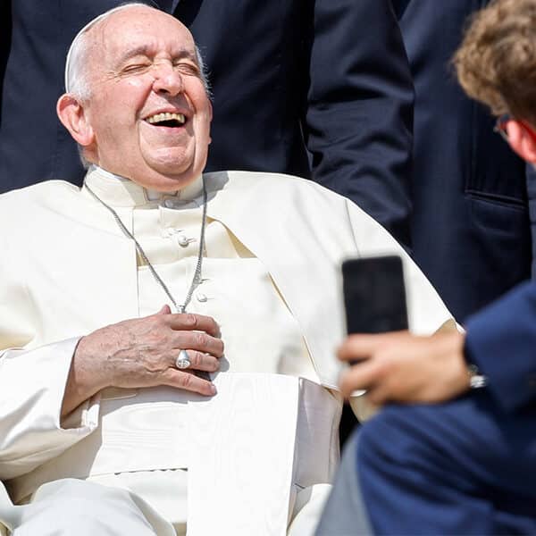 Pope Francis likes a joke