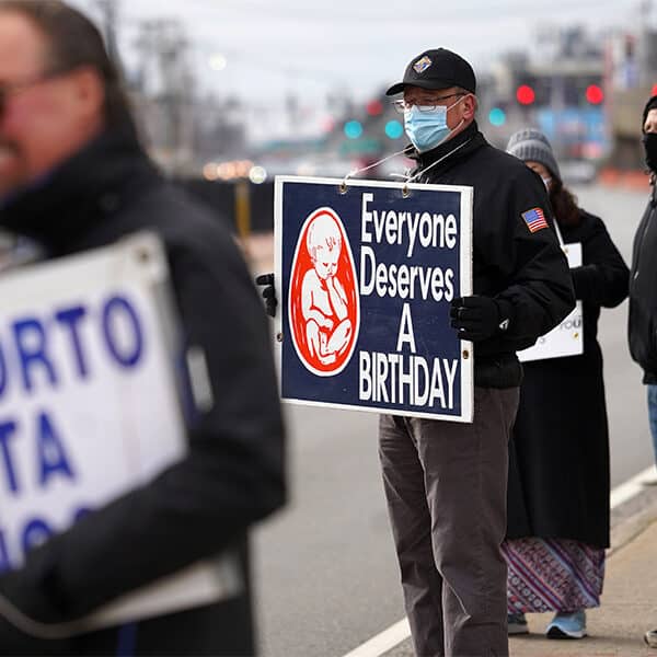 Most Americans support legal limits on abortion, Knights-Marist poll shows