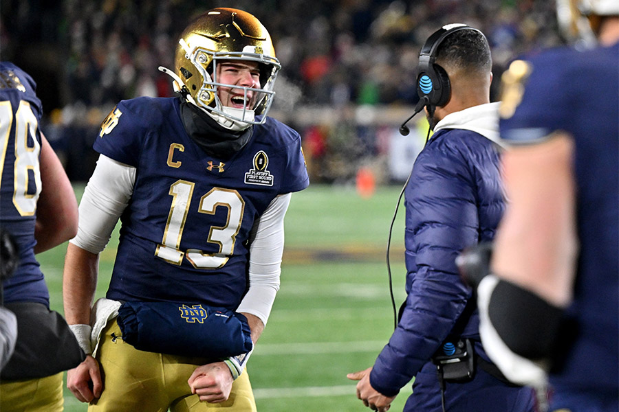 Notre Dame players head to championship formed by pregame Masses, saint devotions