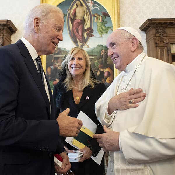 Biden awards pope Presidential Medal of Freedom, nation’s highest civilian honor