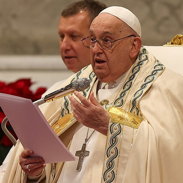 On New Year’s, pope calls for real commitment to respect human life