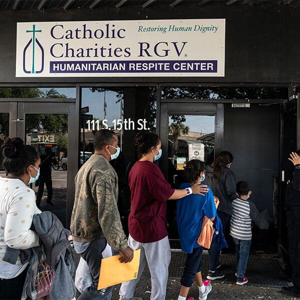 Bishops defend Catholic Charities work with migrants, refugees as obedience to Jesus