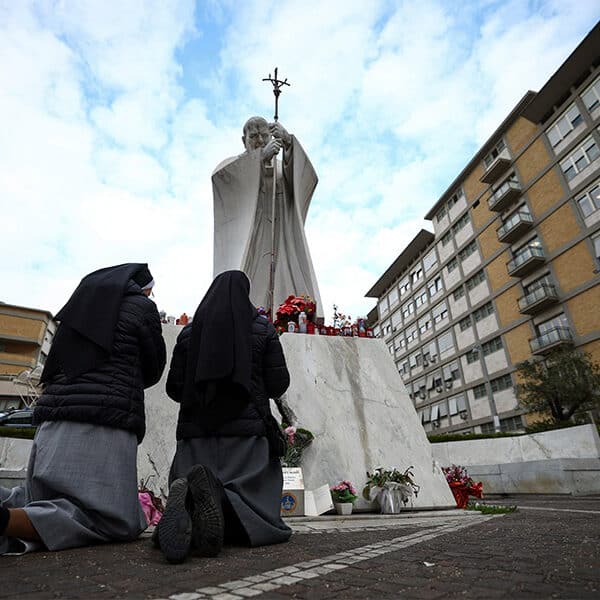 Pope continues showing ‘slight’ improvement, Vatican says