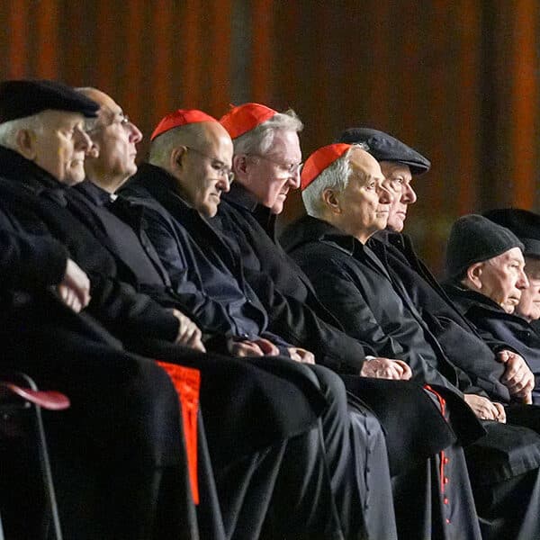 Even from hospital, pope gives powerful witness of faith, prelates say