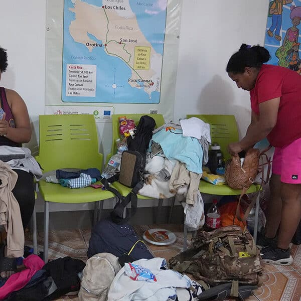 Catholic groups help thousands of migrants returning to South America