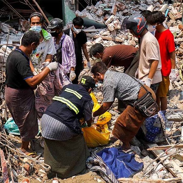Tragic earthquake hits war-torn Myanmar, with massive death toll and little aid