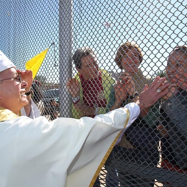 Texas bishop announces march, vigil protesting Trump mass deportations