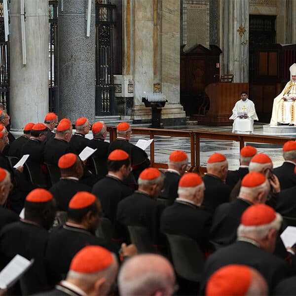 Conclave to elect next pope will begin May 7