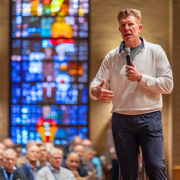 Former Baltimore Raven tells Catholic men to ‘get in the game’