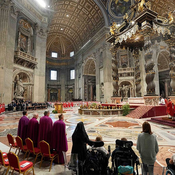 Cardinals must choose a pope who can guide, sustain world, cardinal says