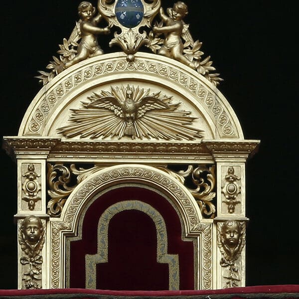 Laying odds on papabili, and our ‘vulgar’ church