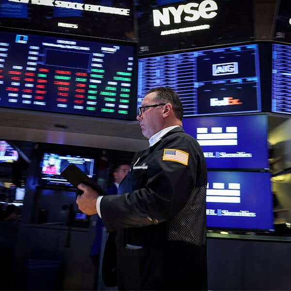 Stocks tumble after Trump tariff announcement