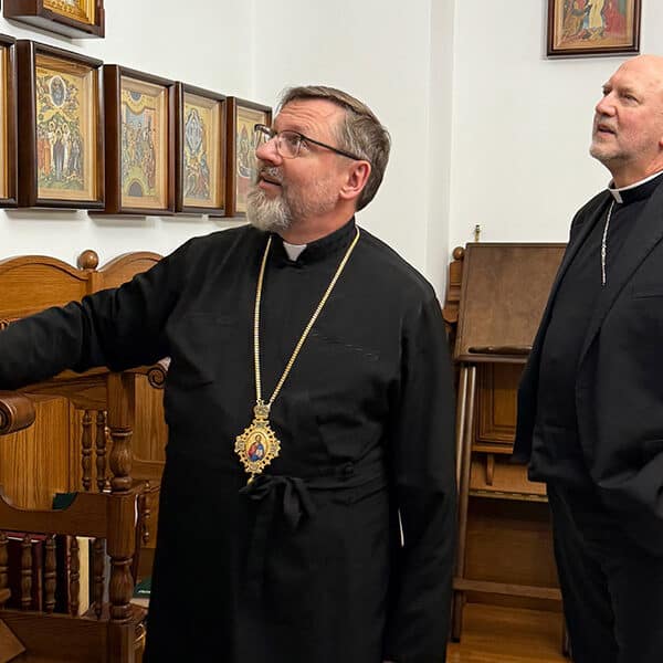 Ukrainians wounded, weary but believe in God and have hope, says Bishop Vincke after USCCB delegation’s visit