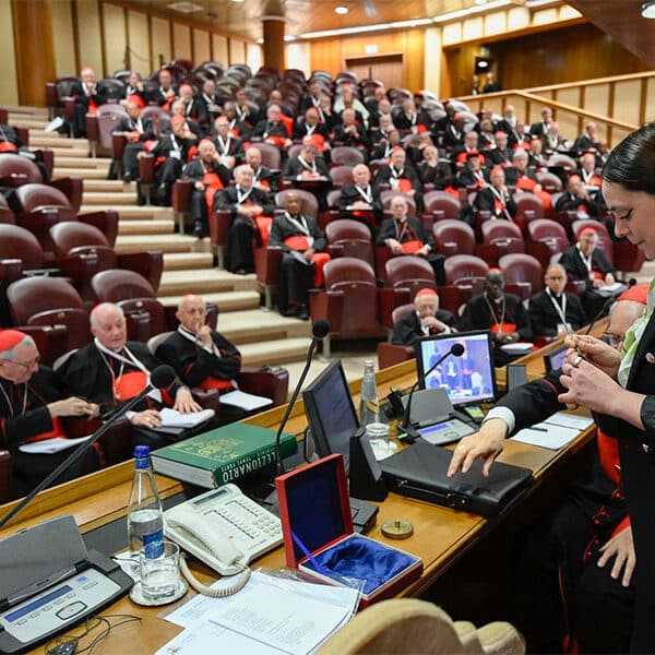 Papal ring, insignia destroyed at cardinals’ final meeting