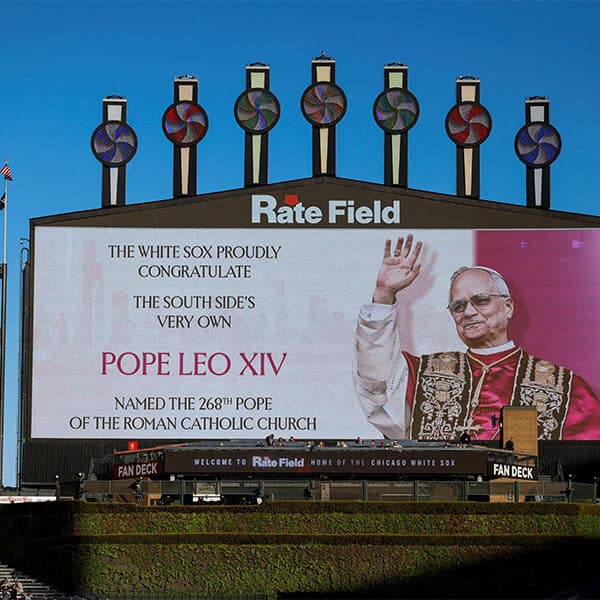 Chicago-style hotdogs, pizza, the White Sox just a few of new pope’s Windy City faves
