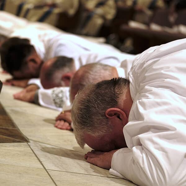 Over 20,000 permanent deacons serve church, but death, retirement bring overall number down