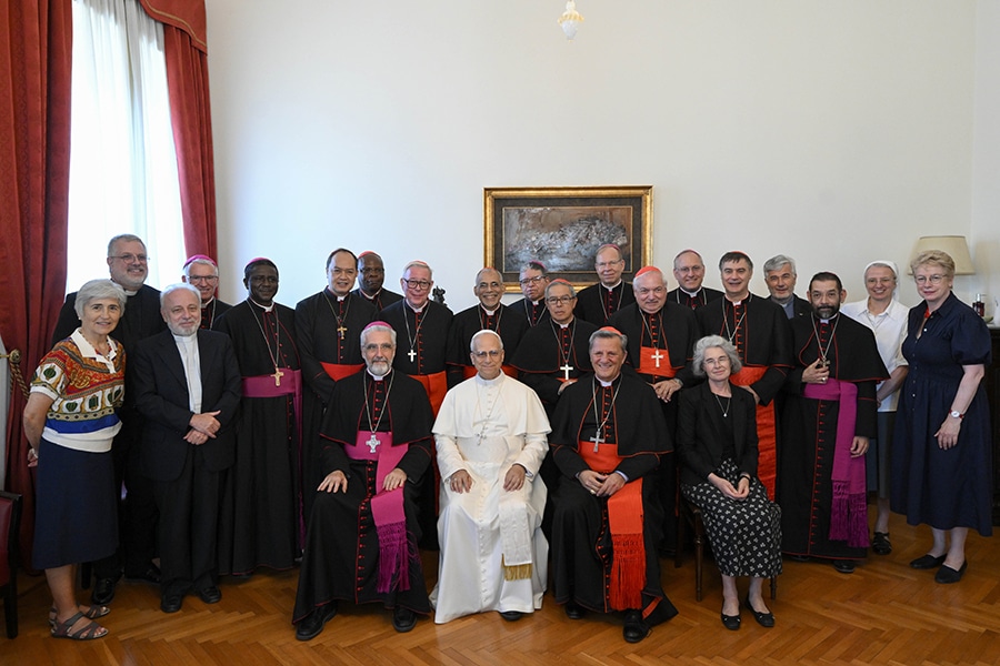 With pope’s support, Vatican to publish document on synod’s final phase
