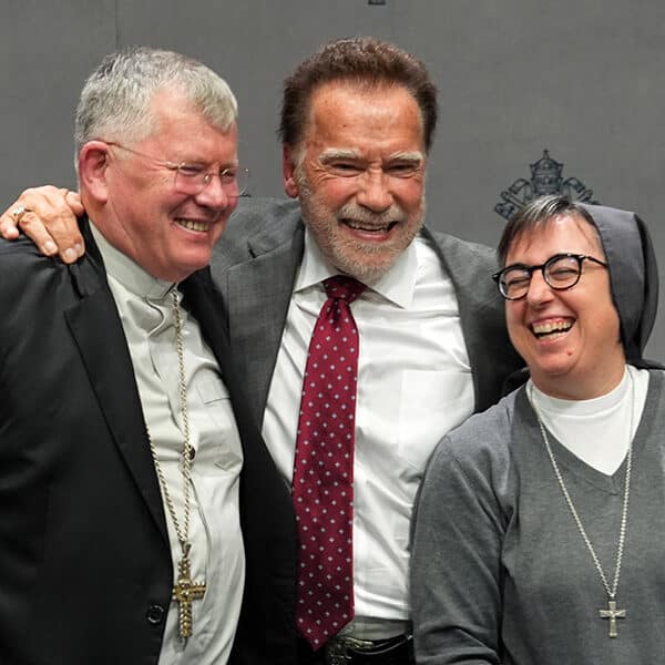 Schwarzenegger says joint action needed to ‘terminate’ pollution